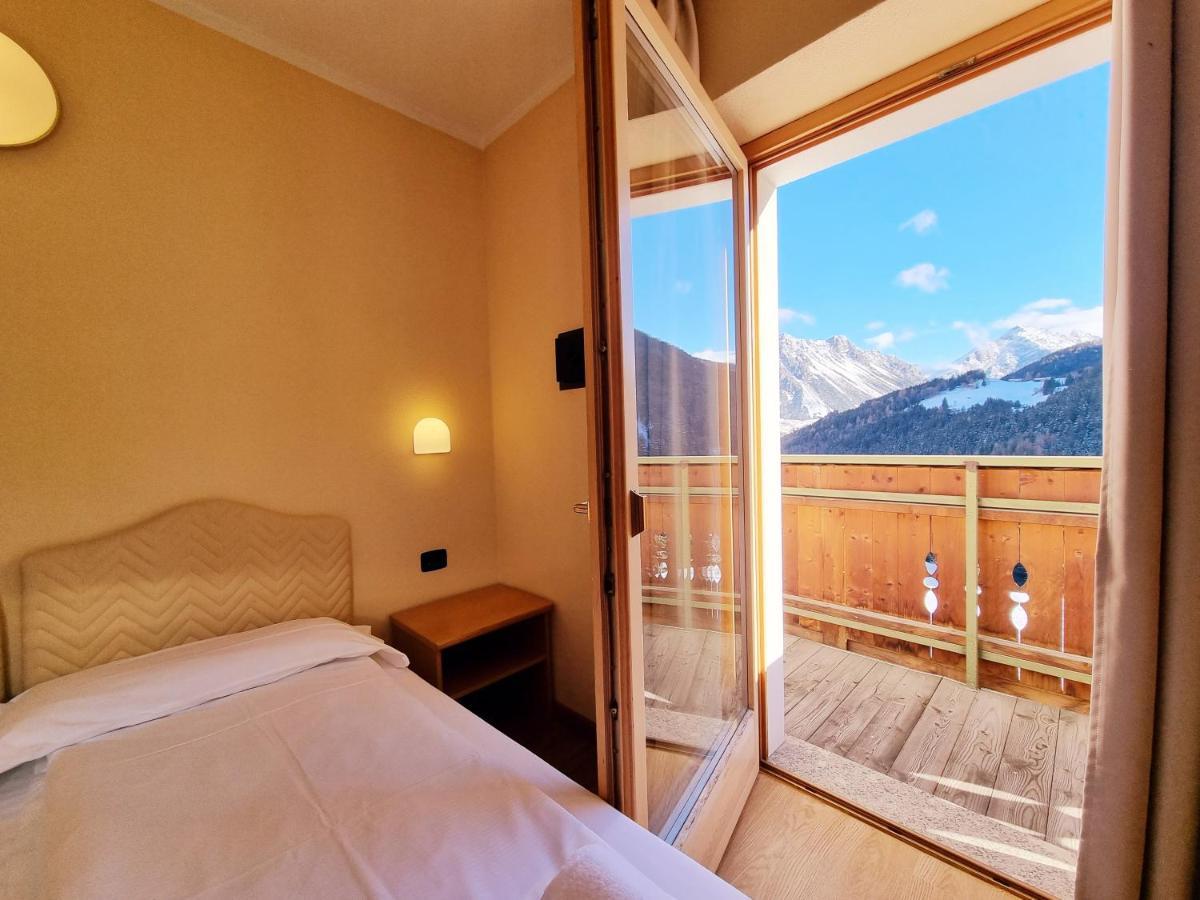 Hotel San Carlo, Tra Bormio E Livigno Isolaccia Εξωτερικό φωτογραφία