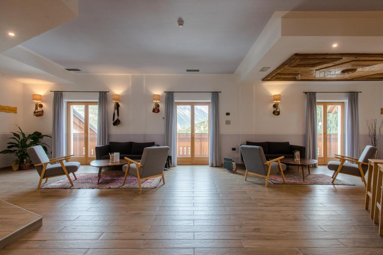 Hotel San Carlo, Tra Bormio E Livigno Isolaccia Εξωτερικό φωτογραφία