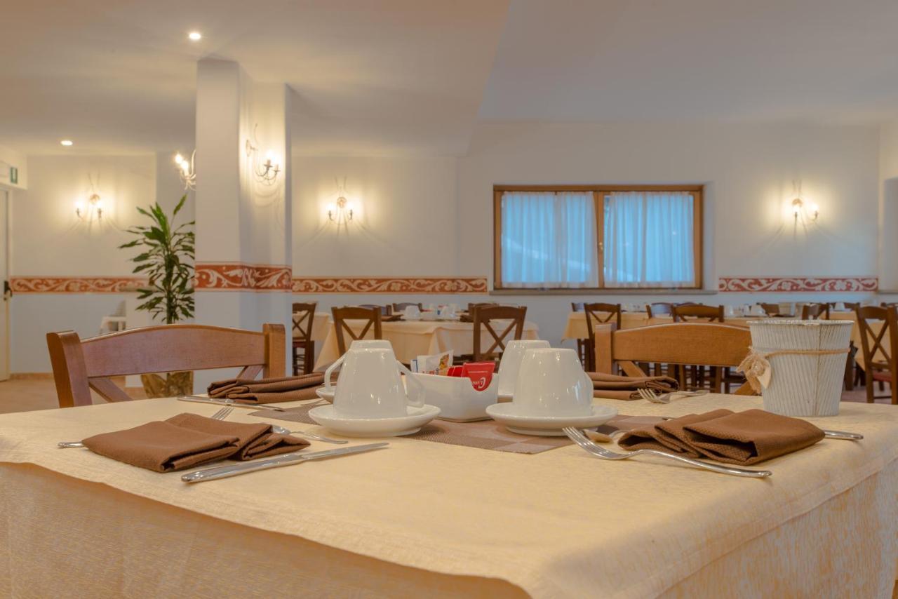 Hotel San Carlo, Tra Bormio E Livigno Isolaccia Εξωτερικό φωτογραφία