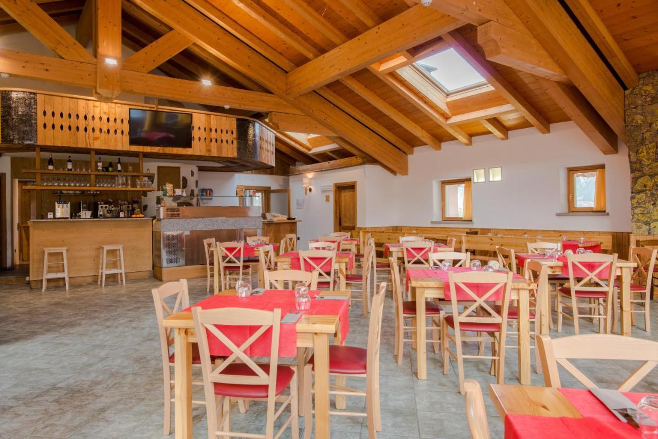 Hotel San Carlo, Tra Bormio E Livigno Isolaccia Εξωτερικό φωτογραφία